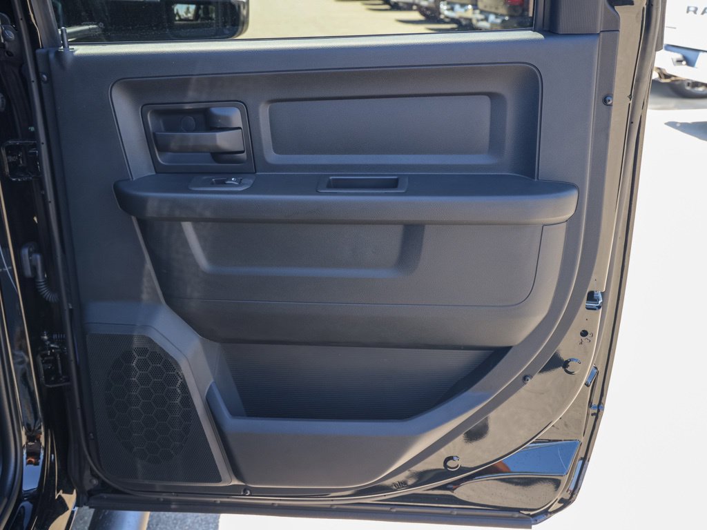 New 2026 RAM 3500 Tradesman AWD/4WD image 19