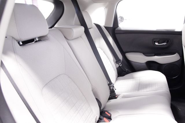 Certified 2025 Honda HR-V LX image 19