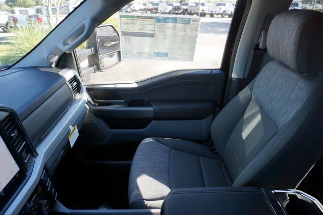 New 2026 Ford F350 XLT w/ XLT Premium Package AWD/4WD image 36