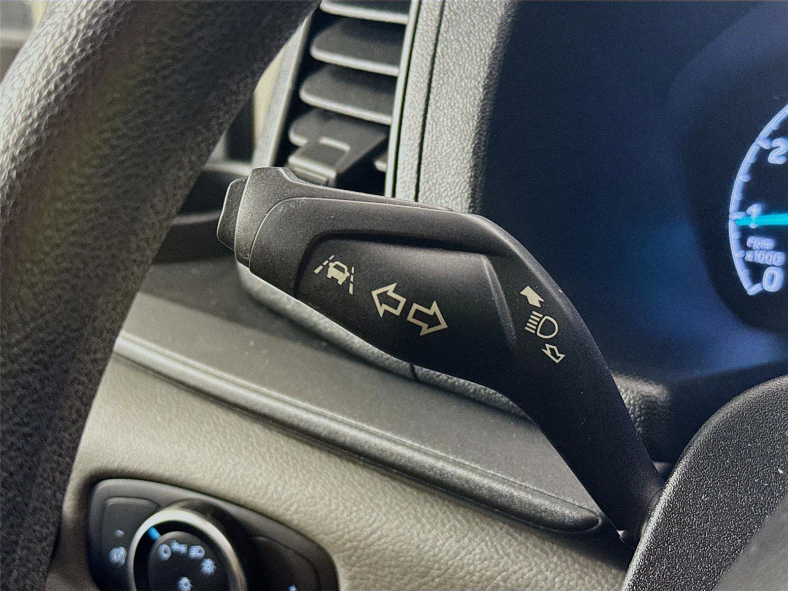 Used 2020 Ford Transit 350 XL image 3