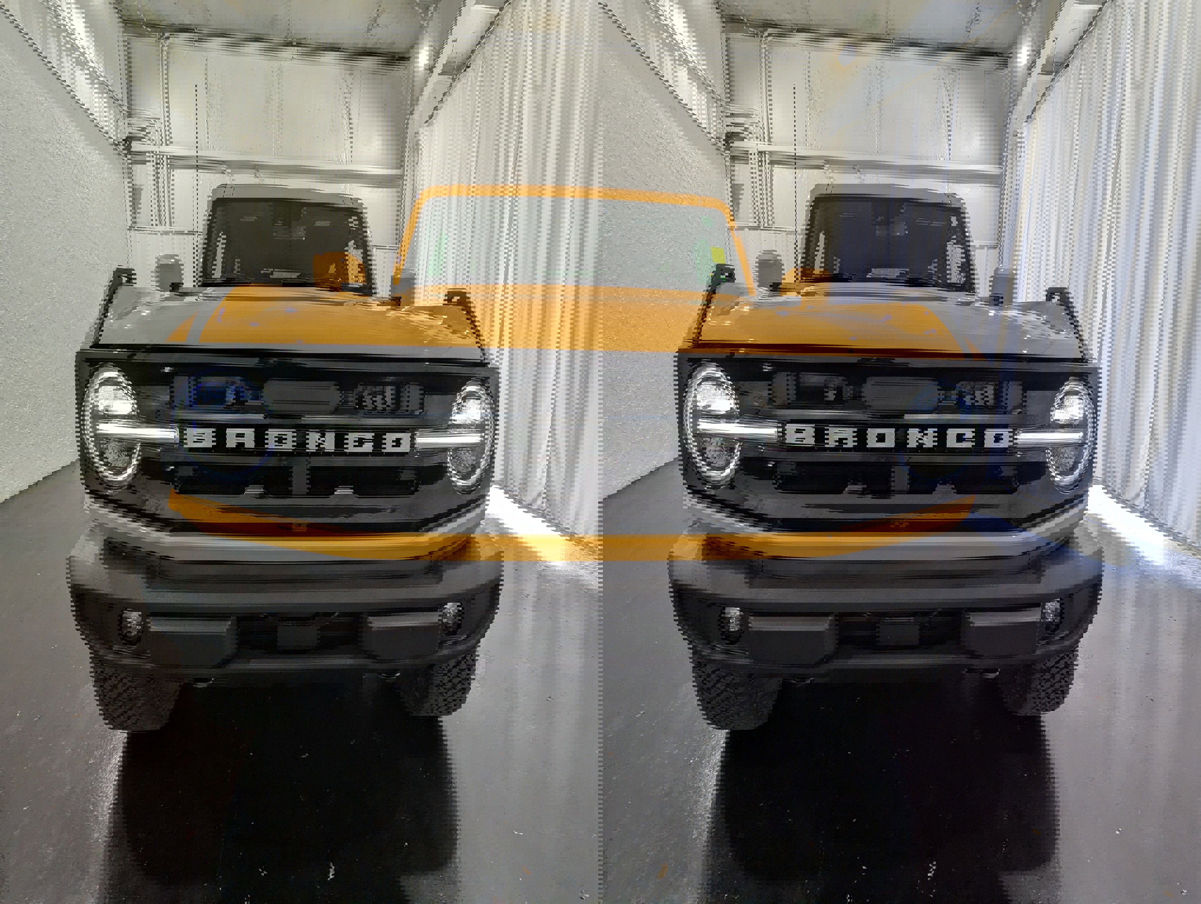 Used 2021 Ford Bronco Outer Banks image 4