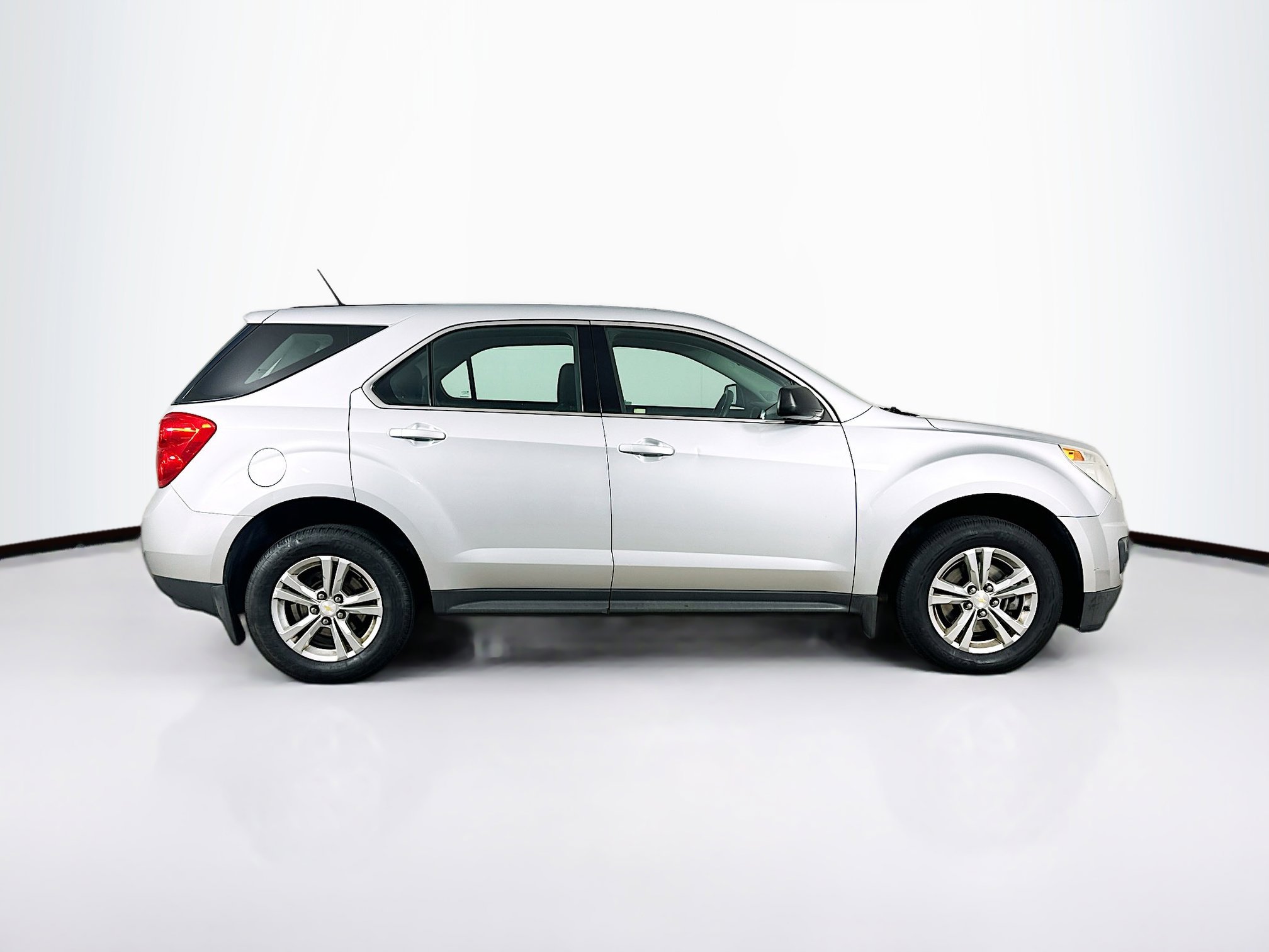 Used 2014 Chevrolet Equinox LS w/ LPO, Protection Package FWD image 10