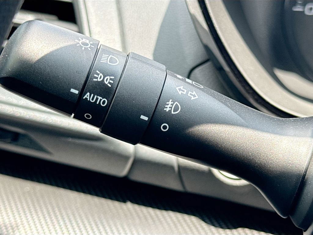 Certified 2023 Subaru Impreza 2.0i Premium AWD/4WD image 15