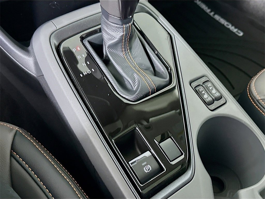 Used 2025 Subaru Crosstrek 2.5i Limited w/ Popular Package #4A image 22