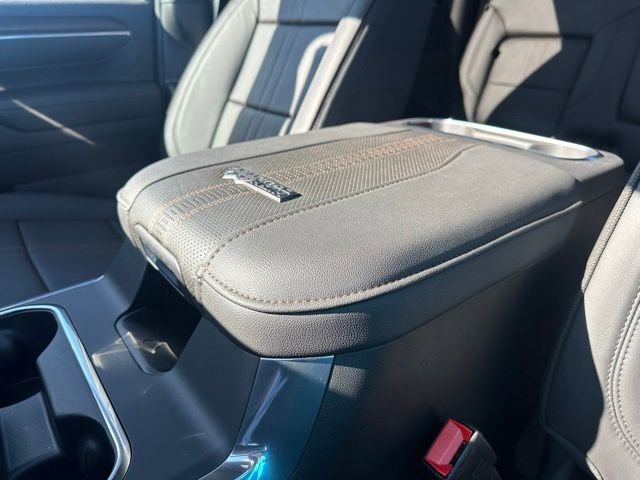 New 2026 Chevrolet Silverado 3500 High Country w/ High Country Premium Package image 5