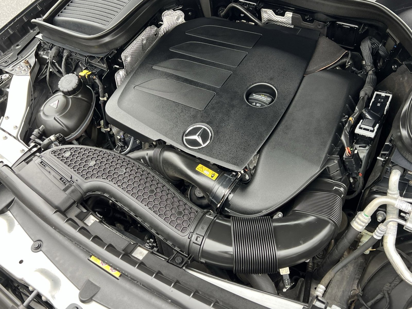 Used 2020 Mercedes-Benz GLC 300 GLC 300 Coupe image 27