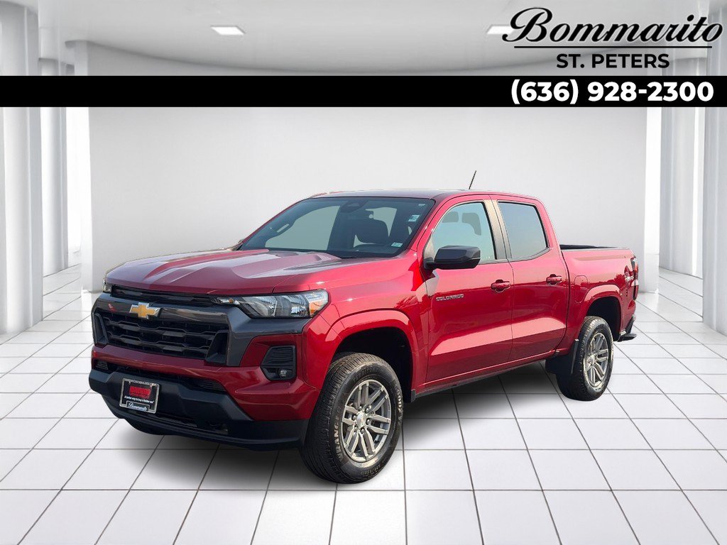 Used 2023 Chevrolet Colorado LT w/ LT Convenience Package II AWD/4WD image 1