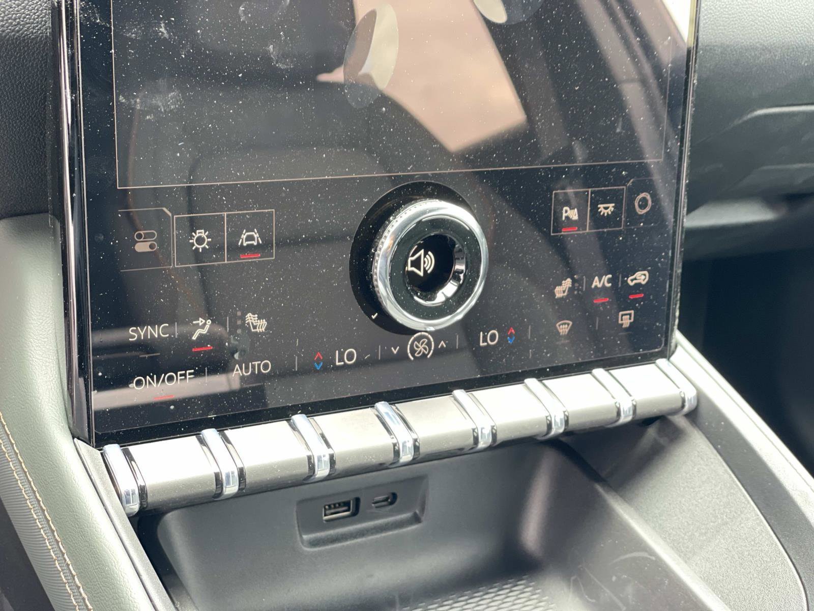 New 2026 GMC Terrain AT4 AWD/4WD image 15