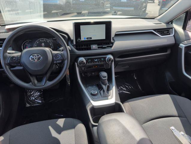 Certified 2025 Toyota RAV4 LE AWD/4WD image 13