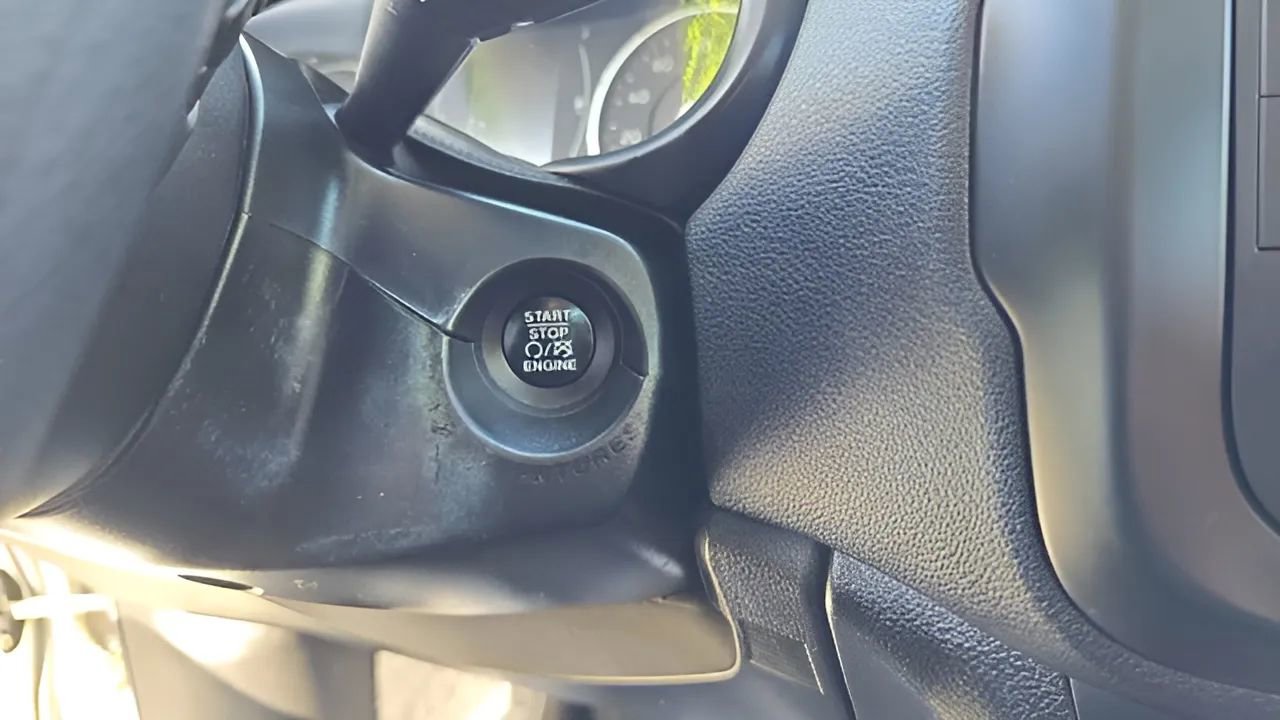 Used 2017 Jeep Renegade Sport w/ Power & Air Group image 26