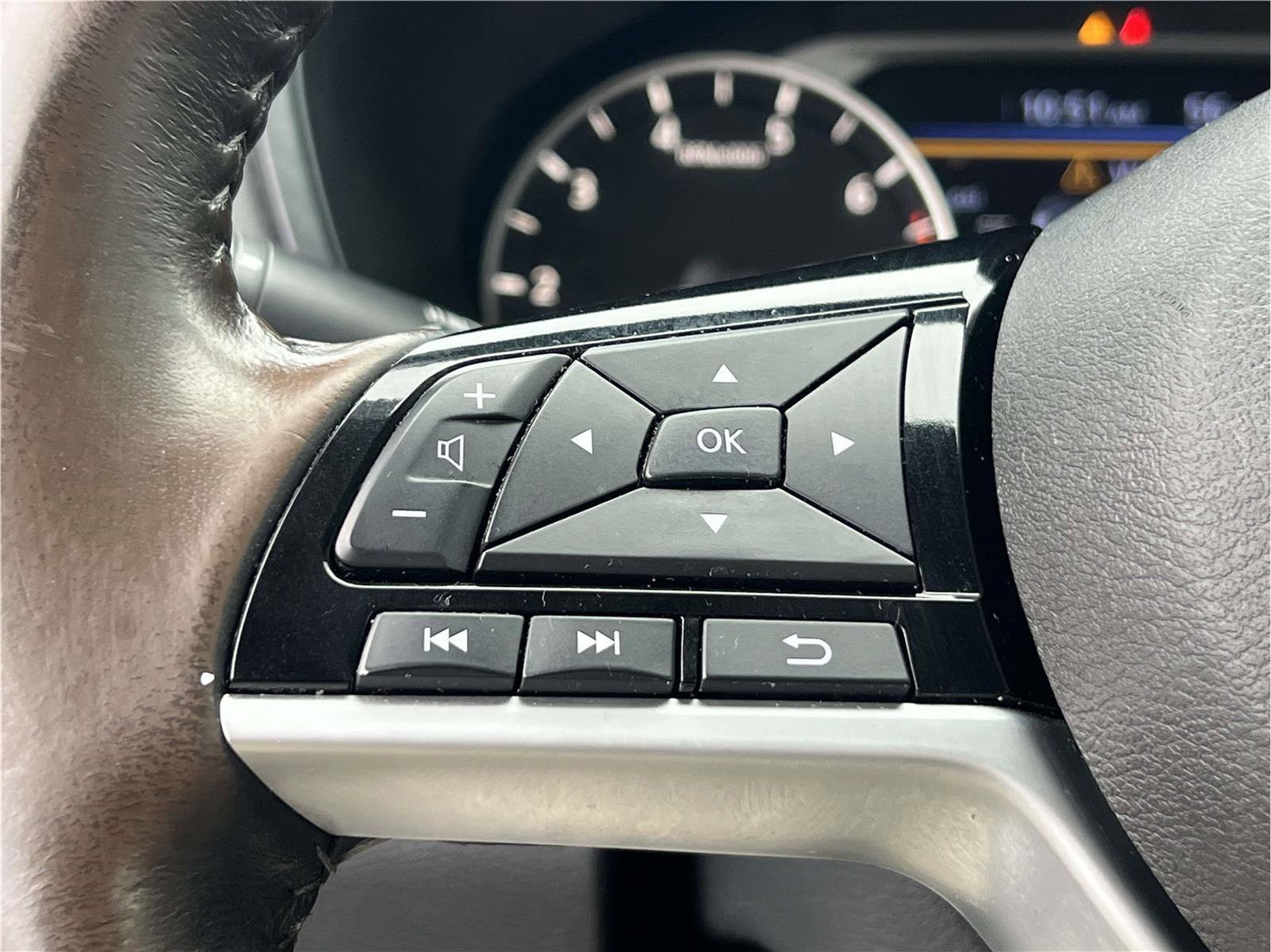 Certified 2021 Nissan Altima 2.5 SV w/ SV Premium Package image 28