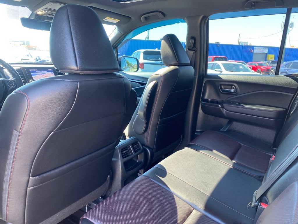 Used 2022 Honda Ridgeline Black Edition image 16