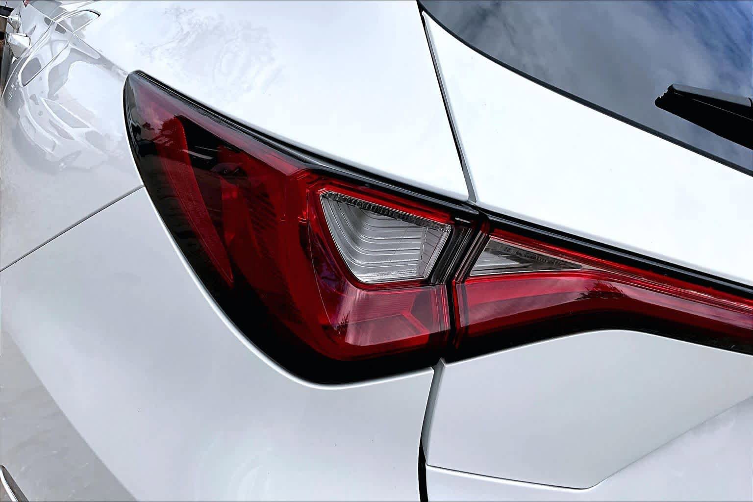 Certified 2022 Acura MDX FWD w/ Technology Package image 29