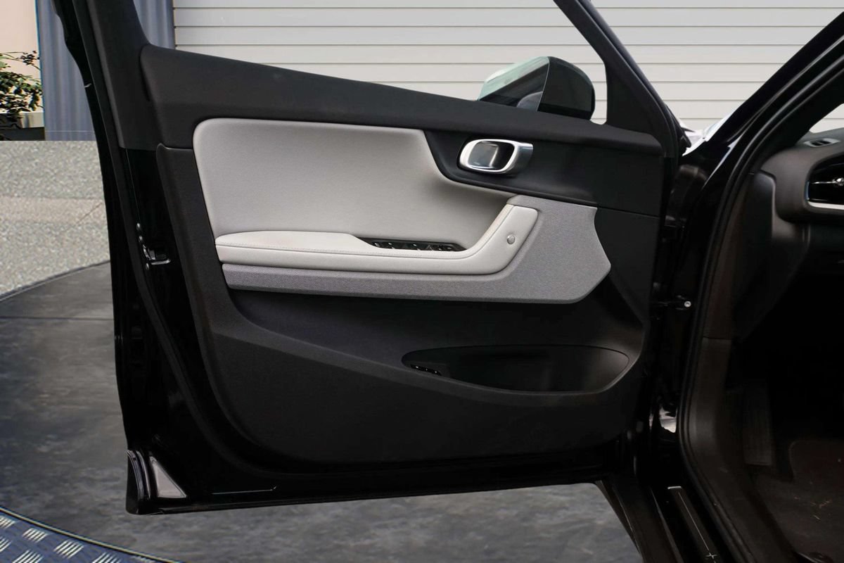 Used 2024 Polestar Polestar 2 AWD/4WD image 15