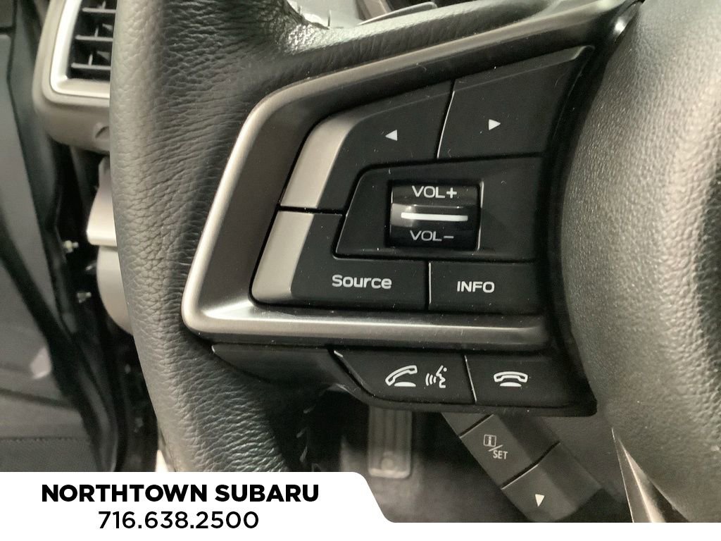 Used 2020 Subaru Impreza 2.0i Limited w/ Popular Package #2 image 9