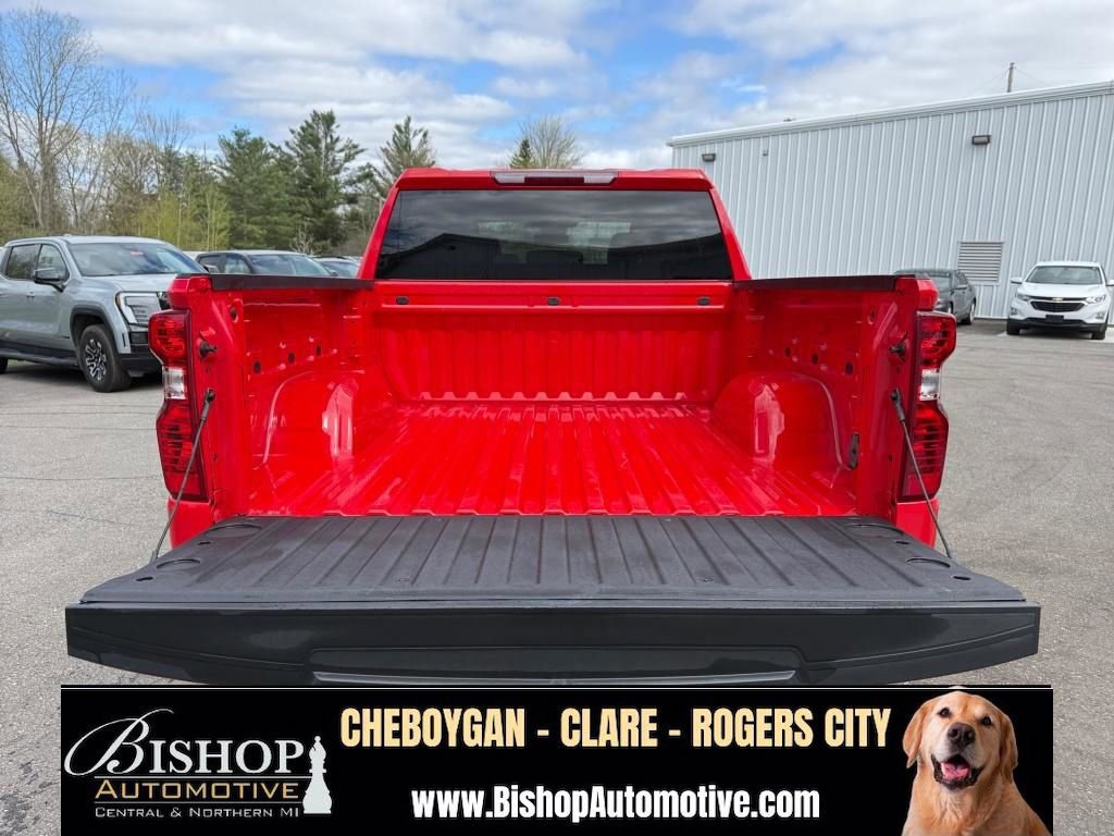 Used 2024 Chevrolet Silverado 1500 LT AWD/4WD image 27