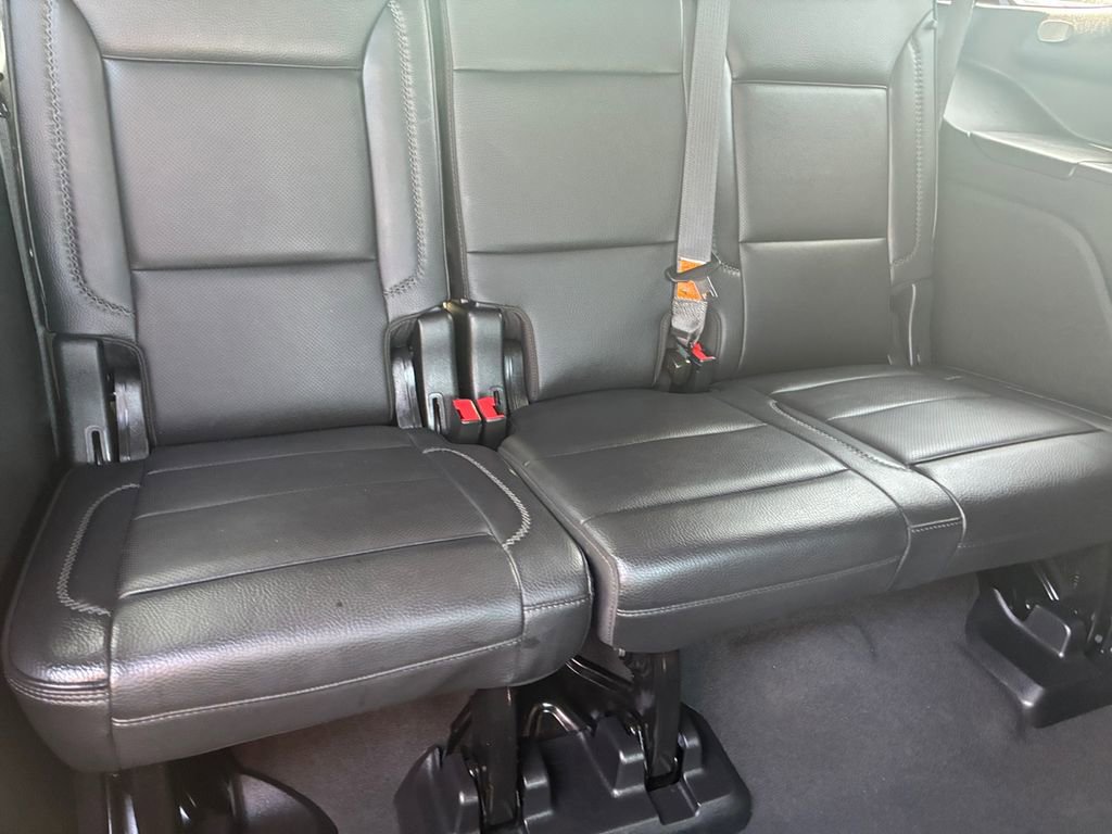 Used 2024 GMC Yukon Denali image 5