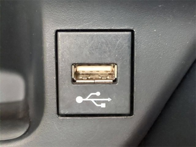 Used 2021 Toyota C-HR LE image 21