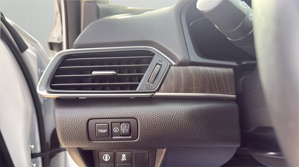 Used 2022 Honda Accord EX-L image 23