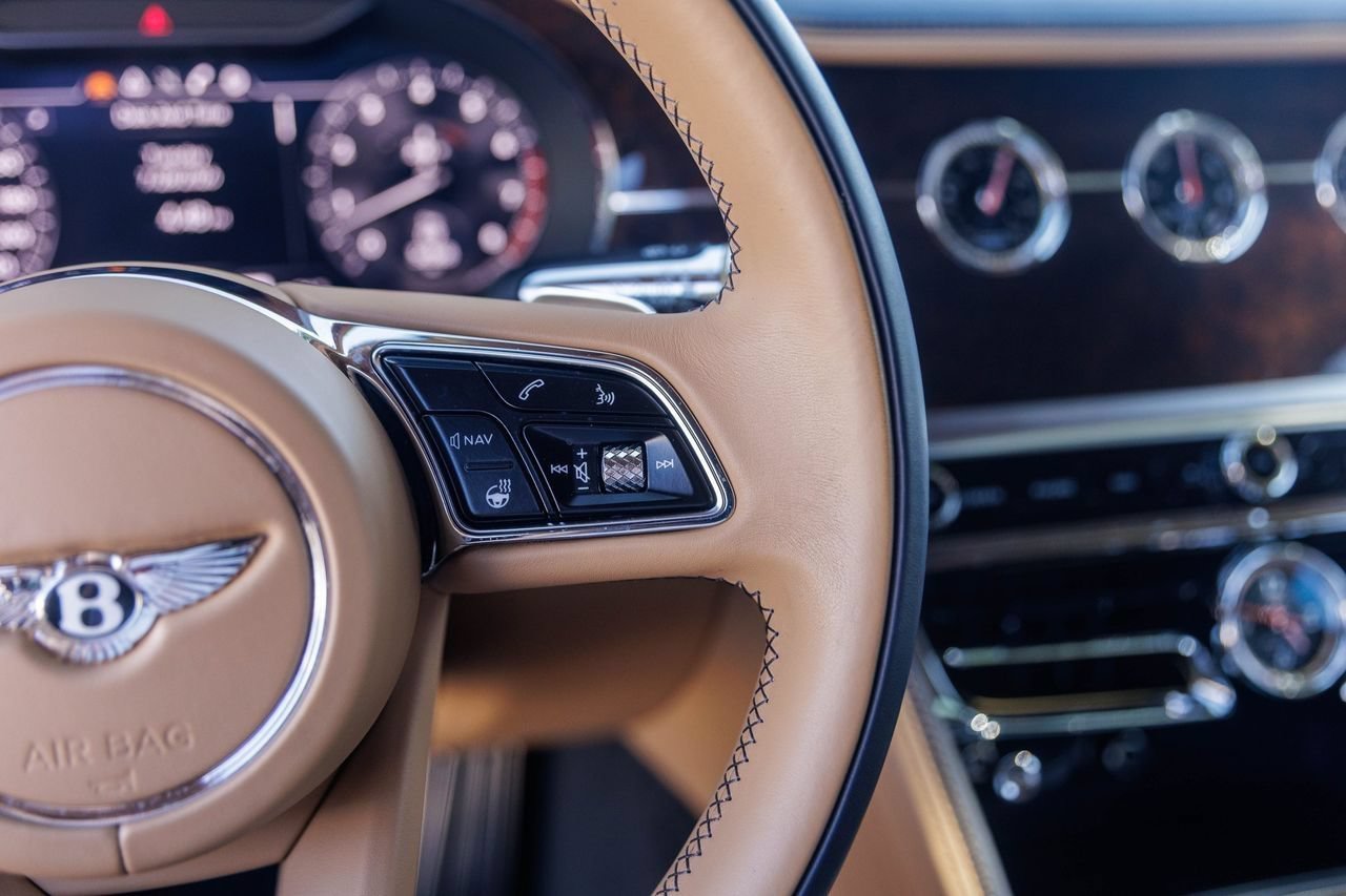 Certified 2023 Bentley Flying Spur W12 AWD/4WD image 34
