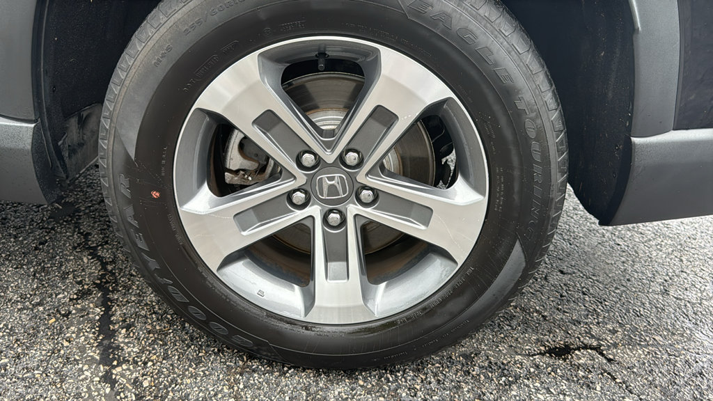 Used 2025 Honda Pilot EX-L image 9