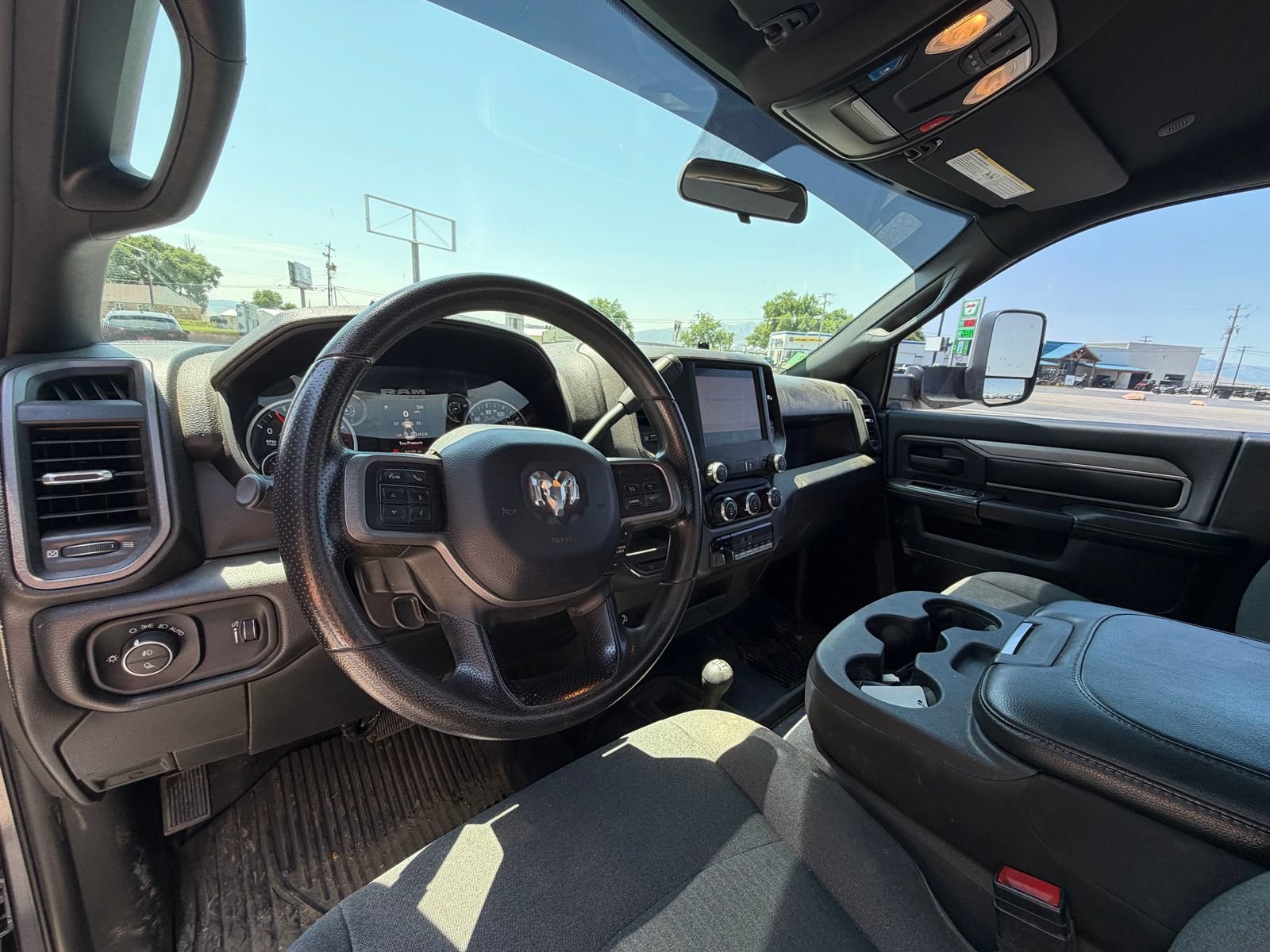 Used 2022 RAM 5500 Tradesman AWD/4WD image 9