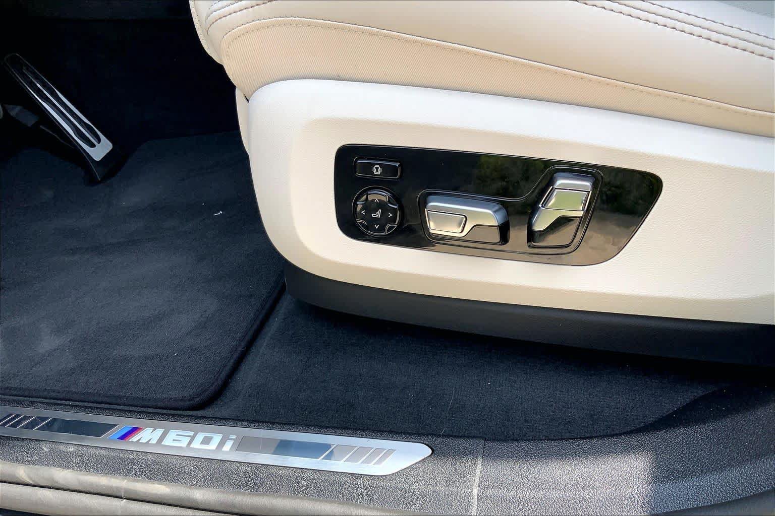 New 2027 BMW X6 M60i AWD/4WD image 16