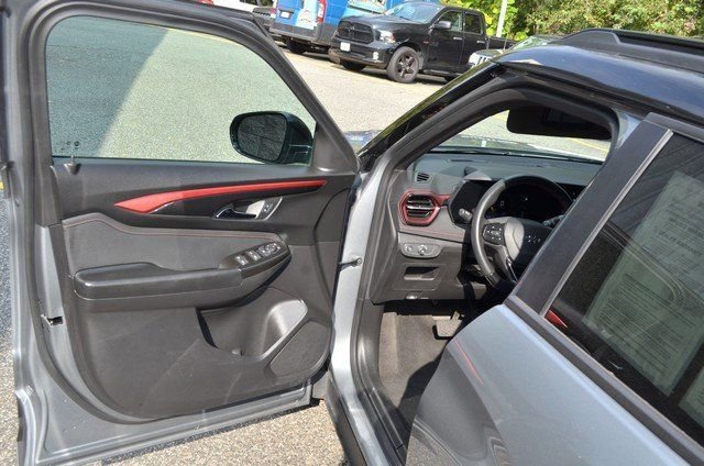 Used 2024 Chevrolet TrailBlazer RS image 15