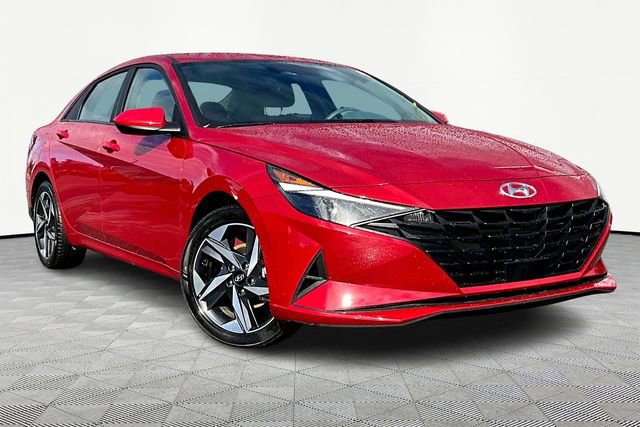 Used 2023 Hyundai Elantra SEL w/ Convenience Package