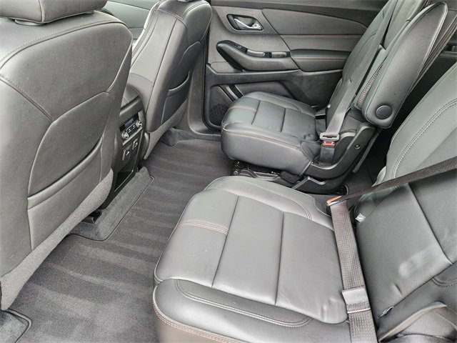 Used 2023 Chevrolet Traverse RS FWD image 31