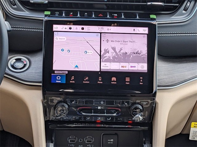 New 2025 Jeep Grand Cherokee Limited image 14