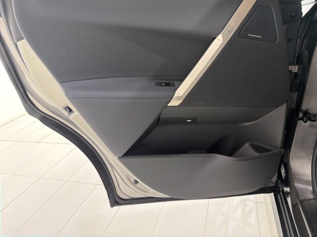Used 2025 BMW iX xDrive50 w/ Premium Package image 15