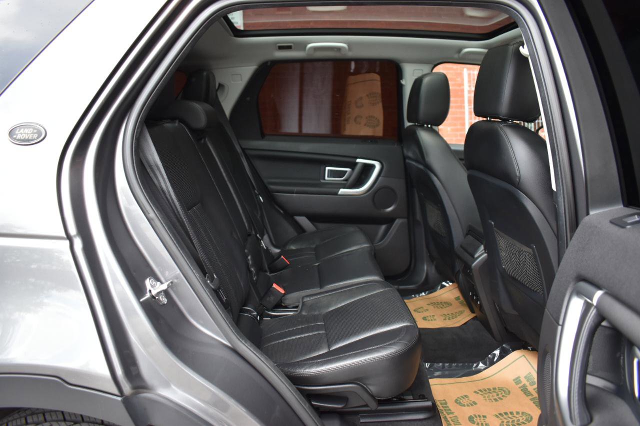 Used 2017 Land Rover Discovery Sport HSE image 17