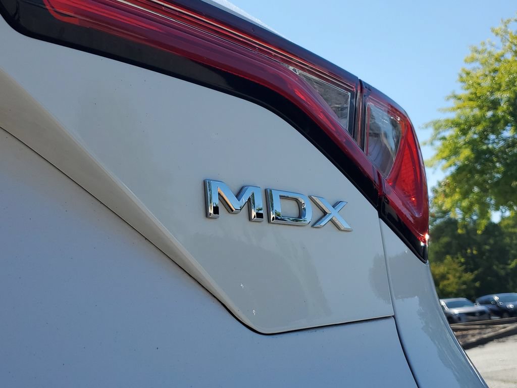 Certified 2024 Acura MDX w/ Technology Package AWD/4WD image 8
