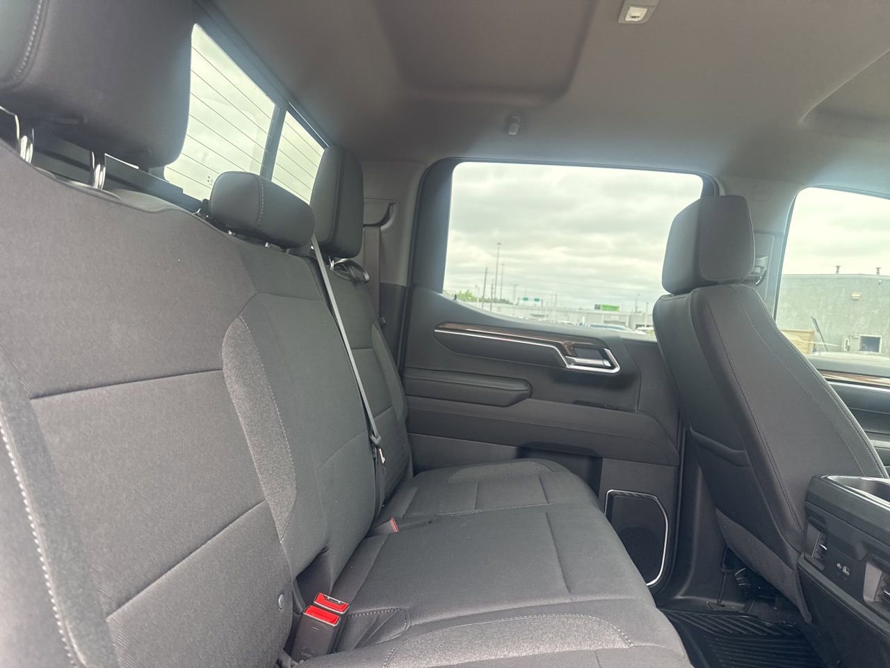 Used 2025 Chevrolet Silverado 1500 LT w/ Texas Edition Plus RWD image 29