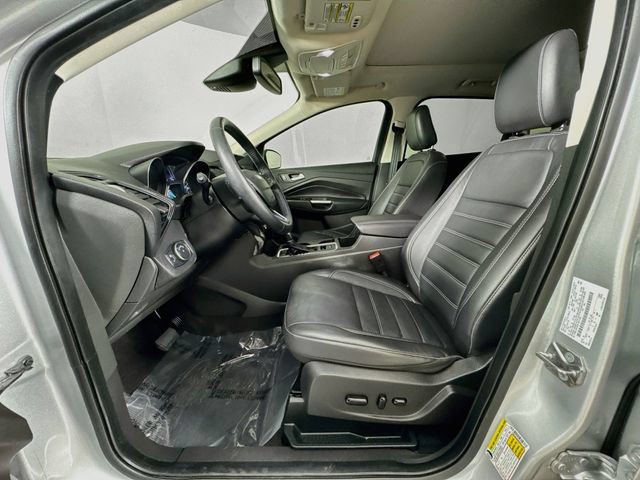 Used 2019 Ford Escape Titanium FWD image 39