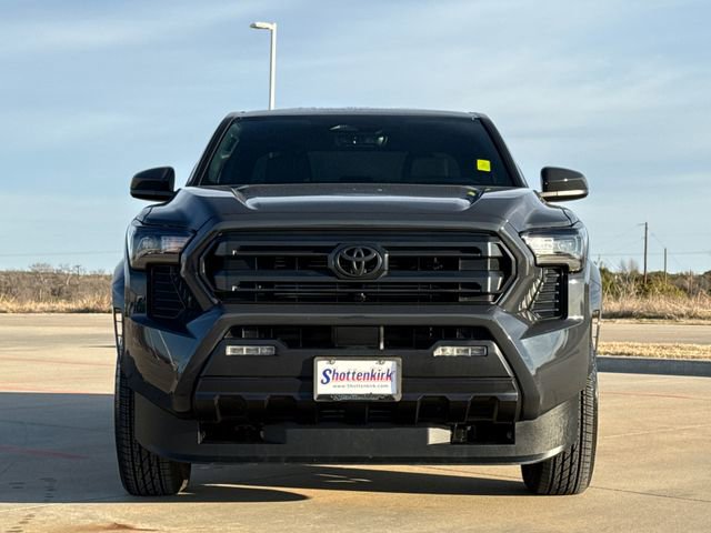 Used 2025 Toyota Tacoma SR5 image 2