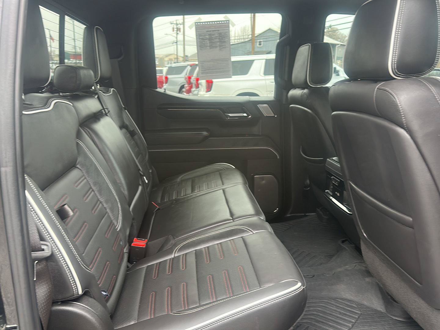 Used 2024 GMC Sierra 1500 AT4X w/ AT4X AEV Edition AWD/4WD image 9