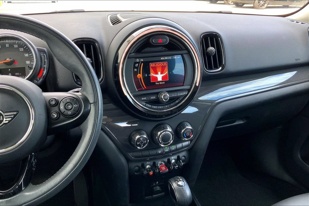 Used 2019 MINI Cooper Countryman w/ Storage Package FWD image 6
