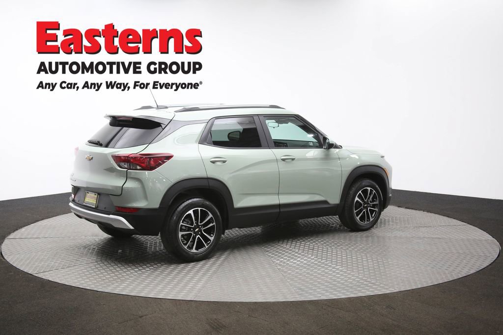 Used 2026 Chevrolet TrailBlazer LT w/ Driver Confidence Package image 41