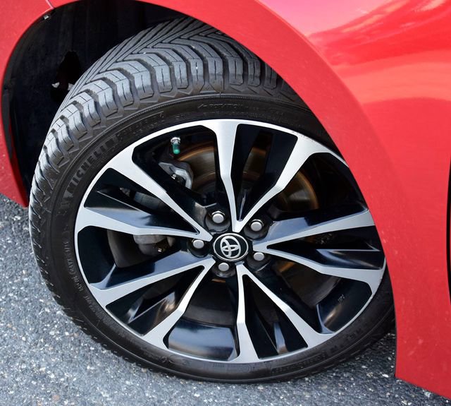 Used 2017 Toyota Corolla L image 30