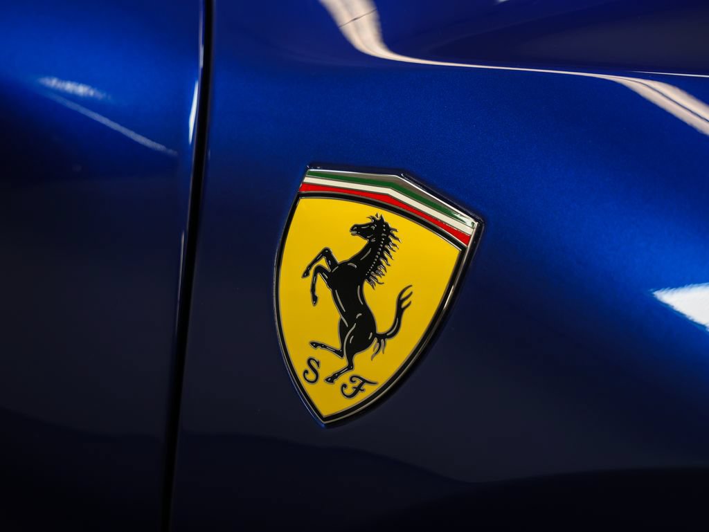 Certified 2022 Ferrari SF90 Spider AWD/4WD image 9