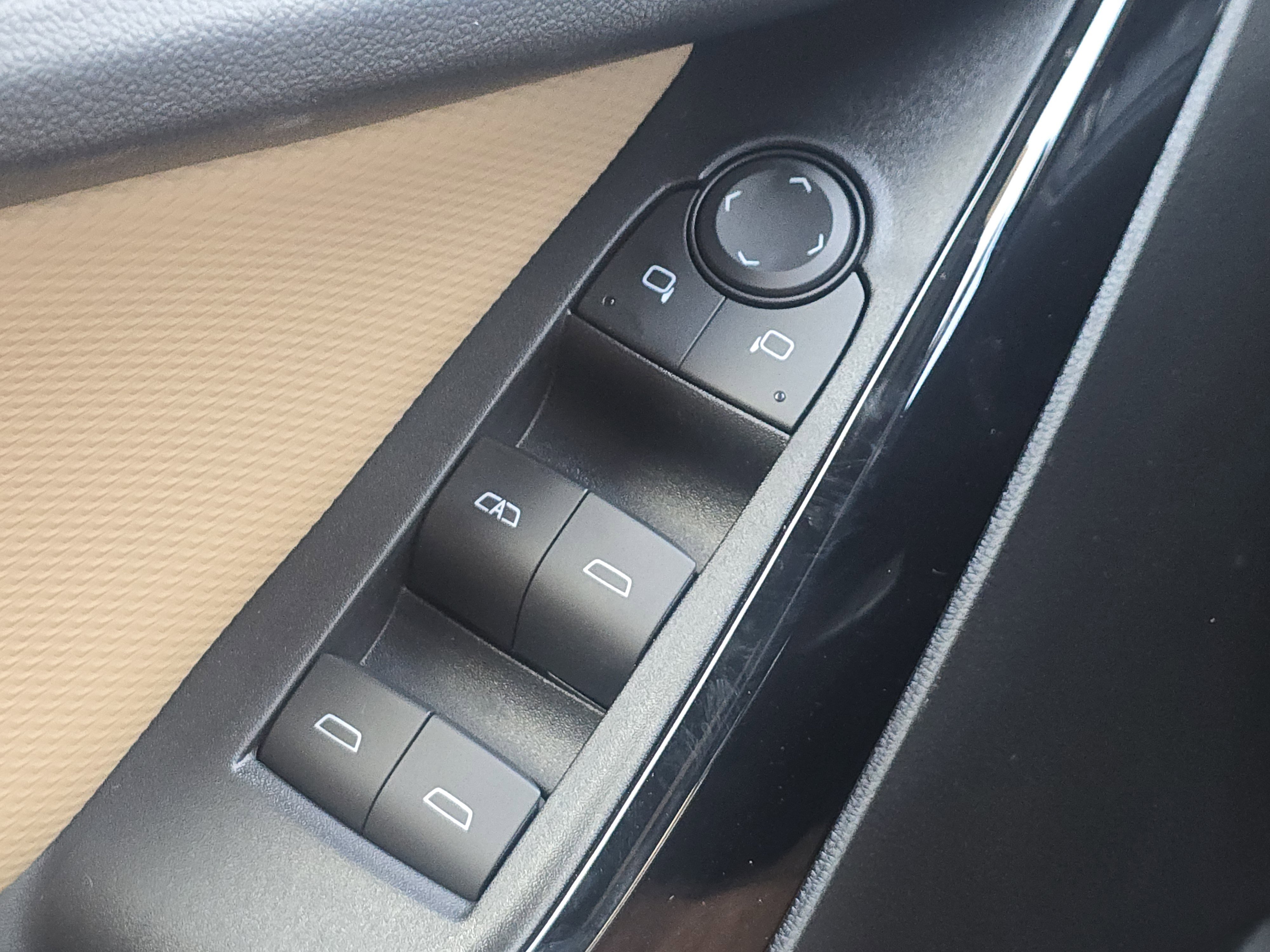 New 2026 Chevrolet Equinox ACTIV image 27