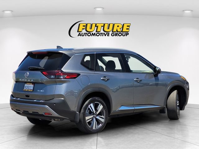 Certified 2023 Nissan Rogue SL w/ SL Premium Package AWD/4WD image 4
