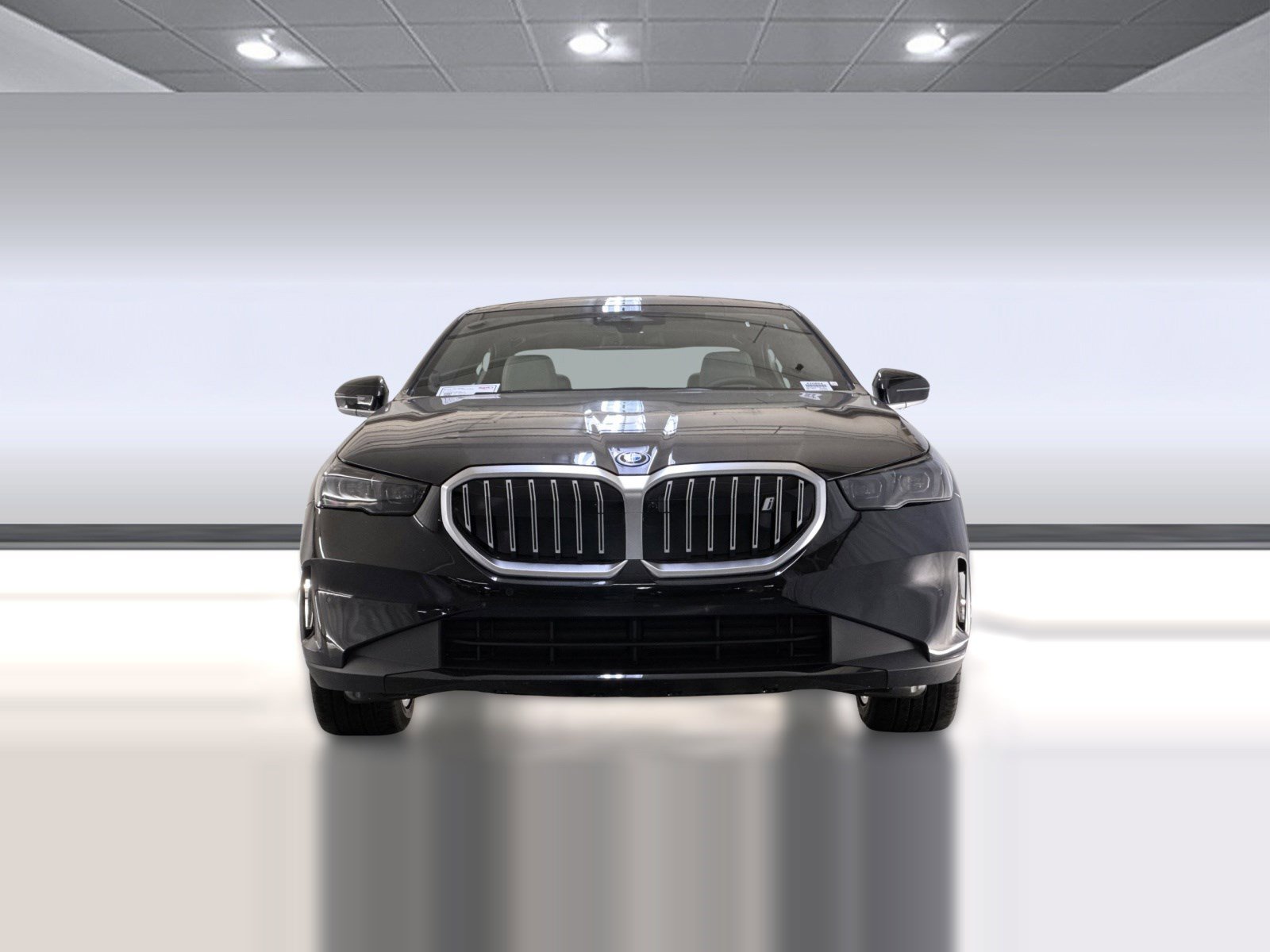 Used 2026 BMW i5 M60 w/ Convenience Package RWD image 5