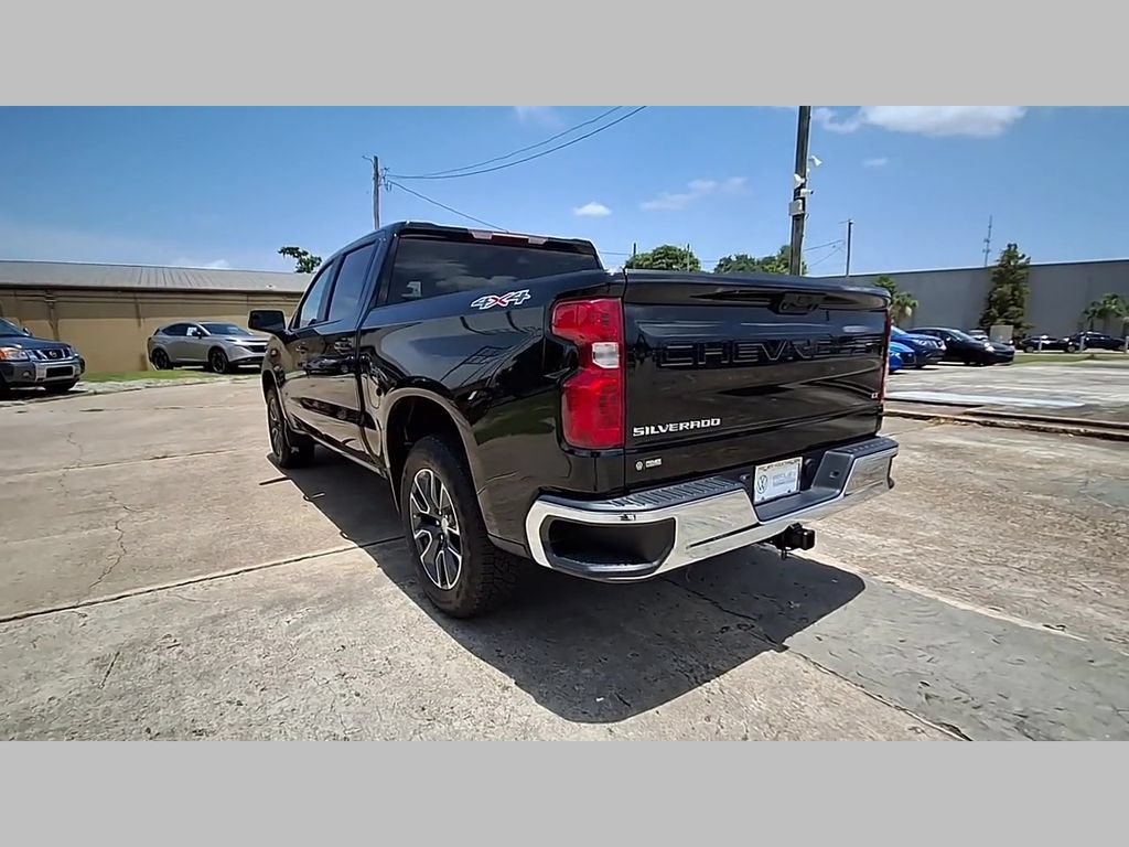 Used 2023 Chevrolet Silverado 1500 LT AWD/4WD image 43