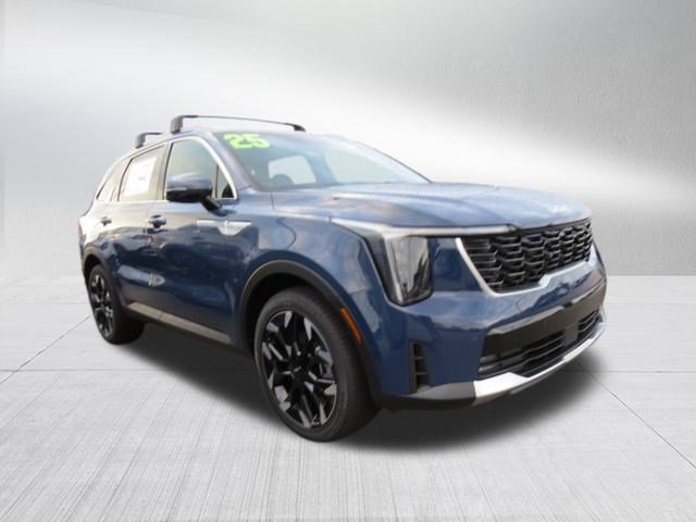 New 2025 Kia Sorento EX image 2