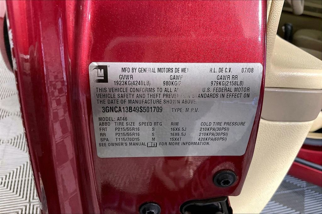 Used 2009 Chevrolet HHR LS image 39