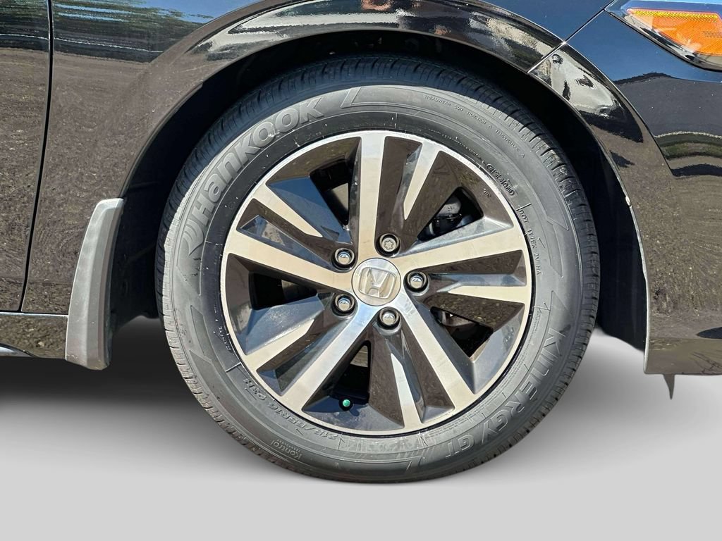 Used 2024 Honda Civic LX image 6