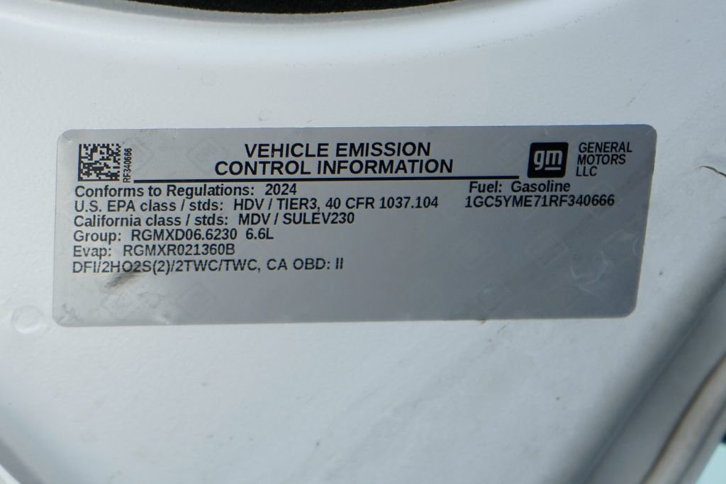 Used 2024 Chevrolet Silverado 2500 Custom w/ Custom Convenience Package image 16